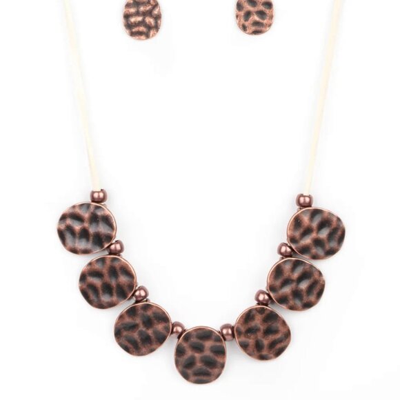 Paparazzi Jewelry Accessories - Turn Me Loose - Copper Necklace - Vintage - Picture 5 of 6